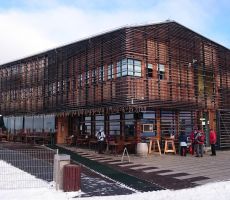 bolj hotel kot pa koča